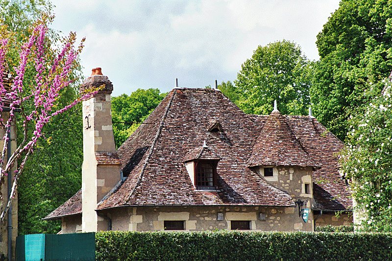 VILLAGEAPREMONT1
